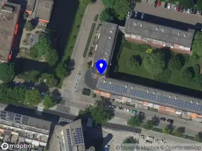 Ambulance met grote spoed naar de Rijnstraat in Sliedrecht