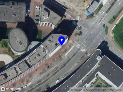 Brandweer met grote spoed naar de Dr. J.M. den Uyllaan in Spijkenisse vanwege reanimatie