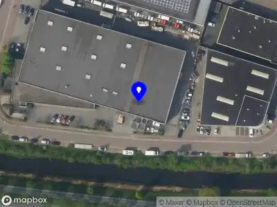 Brandweer met grote spoed naar de Bezembinder in Nijkerk vanwege voertuigbrand