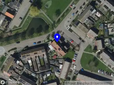 Ambulance met grote spoed naar de Plutolaan in Oude-Tonge