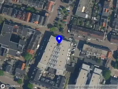 Ambulance met gepaste spoed naar de Wintertuinplein in Haarlem