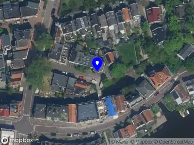 Ambulance met gepaste spoed naar de Vorstenburg in Zaandam