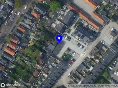 Ambulance met gepaste spoed naar de De Sonnavillestraat in Alkmaar