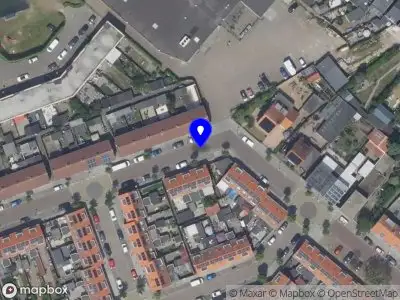 Brandweer met grote spoed naar de Koningin Frederikastraat in Bergen op Zoom vanwege reanimatie