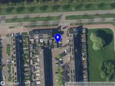 Ambulance met grote spoed naar de Lucio Costaruimte in Zoetermeer