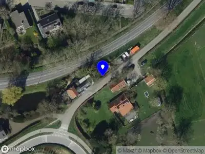 Ambulance met grote spoed naar de Kortedijkje in Rockanje