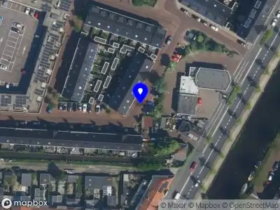 Ambulance met gepaste spoed naar de Leylandstraat in Haarlem