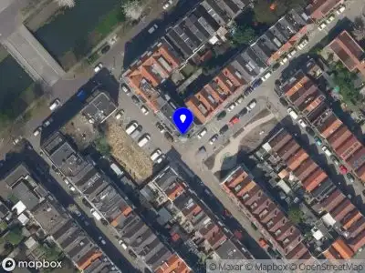 Ambulance met gepaste spoed naar de Boekweitstraat in Rotterdam