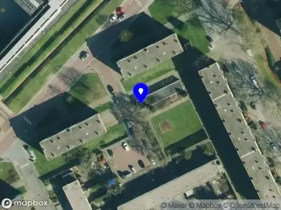 Brandweer met grote spoed naar de Jan van Scorelplein in Enschede vanwege gebouwbrand