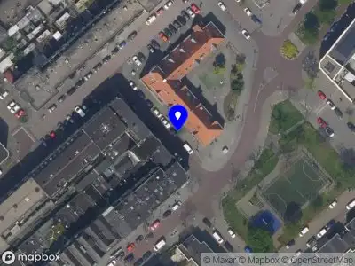 Ambulance met gepaste spoed naar de Putsebocht in Rotterdam