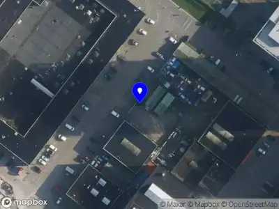 Ambulance met gepaste spoed naar de Werfkade in Amsterdam