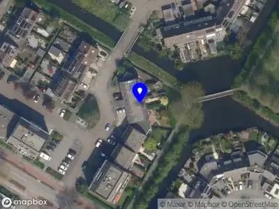 Ambulance met gepaste spoed naar de Papiermolen in Capelle aan den IJssel