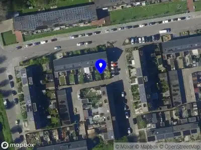 Ambulance met grote spoed naar de Witte Valkstraat in Andijk