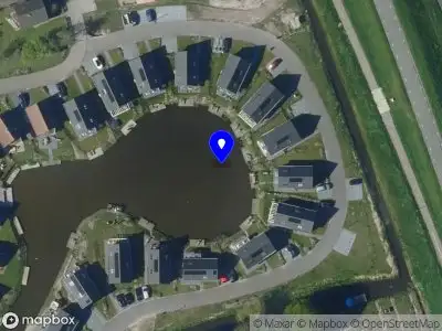 Ambulance met grote spoed naar de Oosterdijk in Medemblik