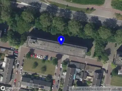 Ambulance met gepaste spoed naar de Schipbeekstraat in Dordrecht