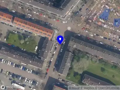 112 melding Ambulance met gepaste spoed naar de Kerstroosstraat in Rotterdam