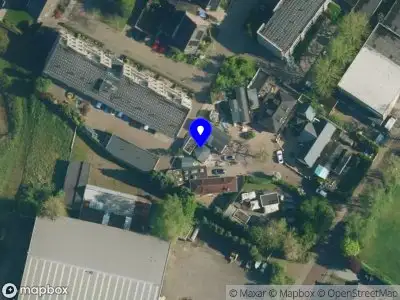 Brandweer met gepaste spoed naar de Wooldseweg in Winterswijk vanwege waarnemen gaslucht
