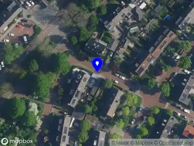 Brandweer met gepaste spoed naar de Troelstralaan in Heemstede vanwege afhijsen patient