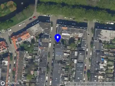 Ambulance met gepaste spoed naar de Halleystraat in Schiedam