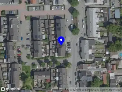 Politie naar de ter Borghstraat in Geldrop