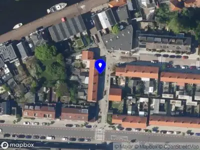 Ambulance met gepaste spoed naar de Oude Raadhuisstraat in Leidschendam