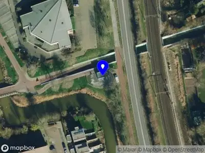 112 melding Politie naar de Burgemeester de Vos van Steenwijklaan in Zwolle vanwege aanrijding met letsel