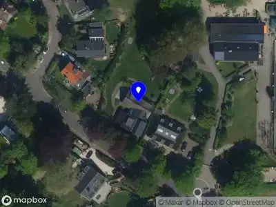 Ambulance met gepaste spoed naar de Aelbertsbergweg in Bloemendaal