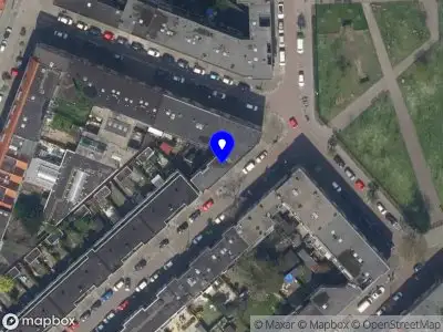 Ambulance met grote spoed naar de Moerkerkestraat in Rotterdam