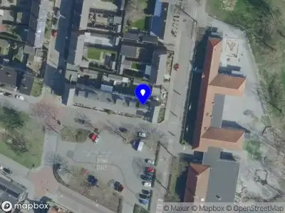 Brandweer met gepaste spoed naar de Bikkelkampplein in Grave vanwege afgaan rookmelder