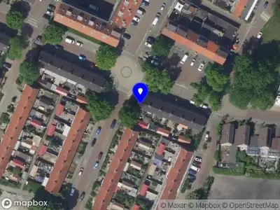 Ambulance met gepaste spoed naar de Gerrit van Dalenstraat in Papendrecht