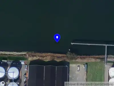 Politie naar de Kilweg in Dordrecht vanwege voertuigen te water