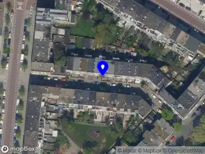 Ambulance met grote spoed naar de Edisonstraat in Schiedam