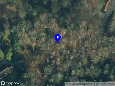 Politie naar de Burgemeester Knottenbeltlaan in Rijssen vanwege aanrijding met letsel