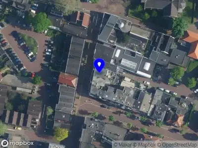 Traumahelikopter met grote spoed naar de Dorpsstraat in Amstelveen