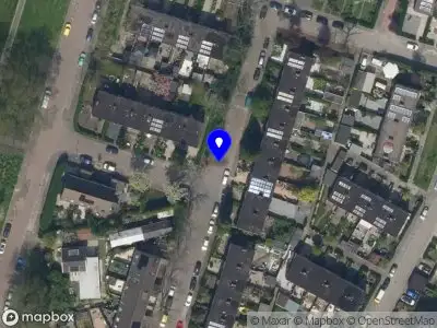 Ambulance met grote spoed naar de Ansfridusstraat in Rotterdam