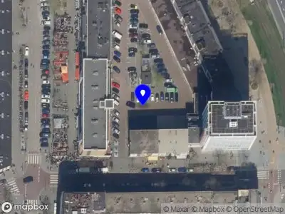 Ambulance met gepaste spoed naar de Brandersplaats in Rotterdam