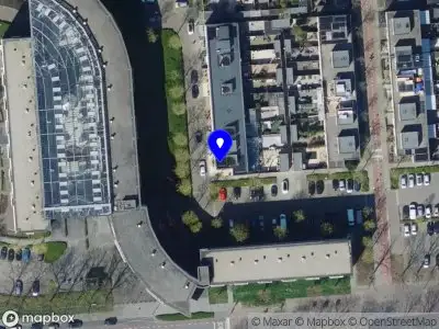 Ambulance met grote spoed naar de Plataanstraat in Spijkenisse