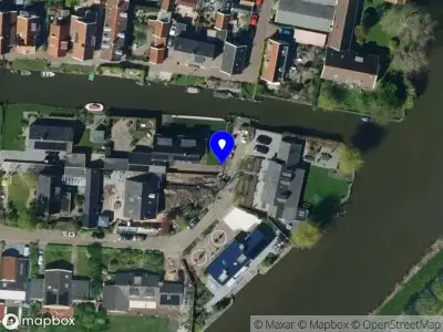 Ambulance met gepaste spoed naar de Oosterpark in De Rijp