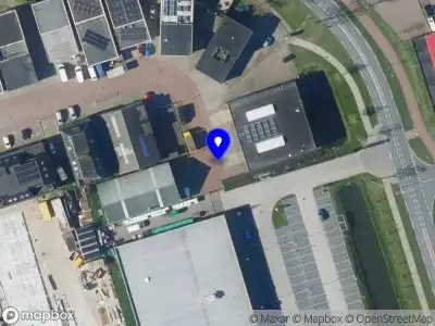 Ambulance met grote spoed naar de 2e Industriestraat in Noord-Scharwoude