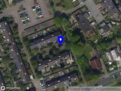 Brandweer met gepaste spoed naar de Garietstraat in Amersfoort vanwege middelgrote brand