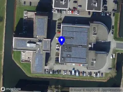 Brandweer met gepaste spoed naar de Trondheim in Barendrecht vanwege een liftopsluiting