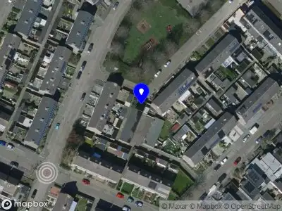 Ambulance met grote spoed naar de Florisstraat in Nieuwe-Tonge