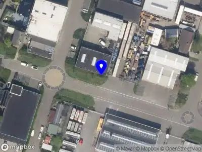 Ambulance met grote spoed naar de Ruysdaelstraat in Rozenburg