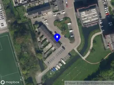 Ambulance met gepaste spoed naar de Constantijn Huygensstraat in Capelle aan den IJssel