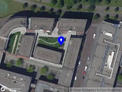 Ambulance met gepaste spoed naar de Leerparkpromenade in Dordrecht