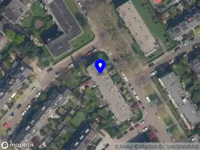 Ambulance met gepaste spoed naar de Van Beethovenlaan in Rotterdam