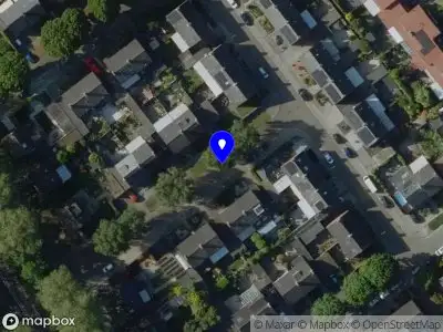 Ambulance met grote spoed naar de Spinnerstraat in Weert