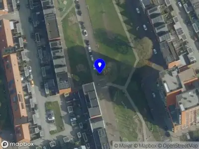 Brandweer met grote spoed naar de Bisschop Godschalkstraat in Tilburg vanwege voertuigbrand