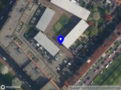 Ambulance met grote spoed naar de Wulpplantsoen in 's-Gravenhage