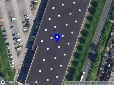 Brandweer met grote spoed naar de Markerkant 16 in Almere vanwege voertuigbrand